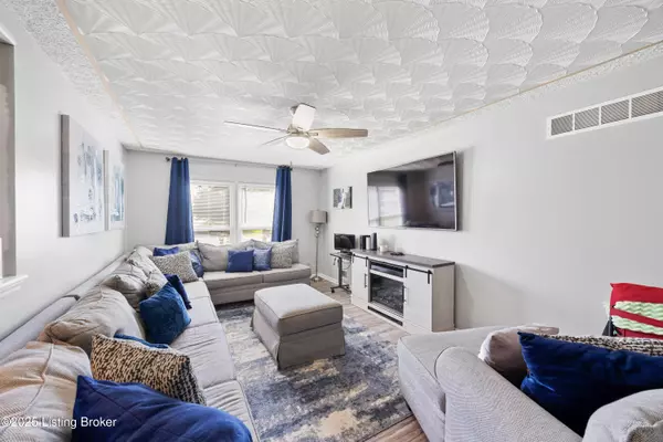 Louisville, KY 40216,5501 Landcross Dr