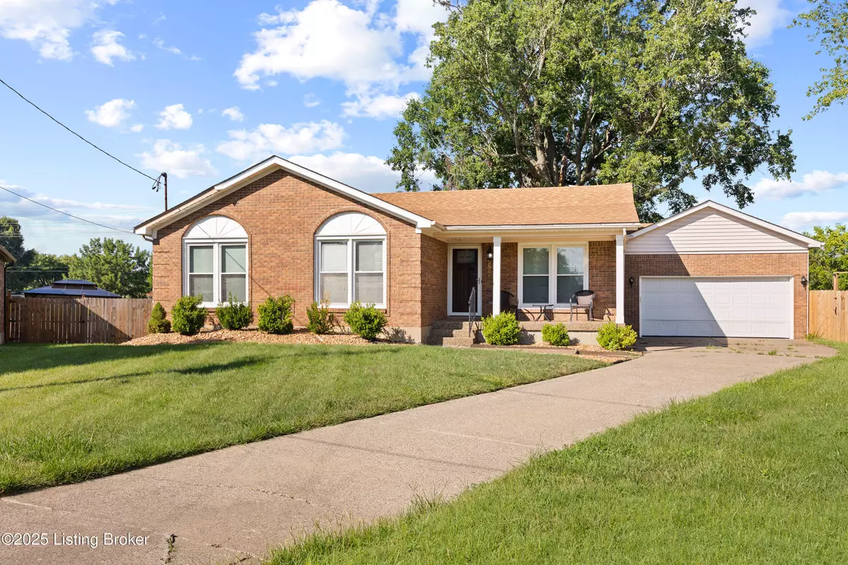 Louisville, KY 40216,5501 Landcross Dr