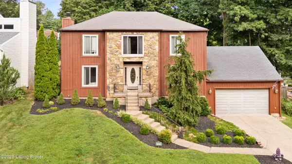 8111 Barbour Manor Dr, Louisville, KY 40241