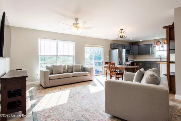 Eminence, KY 40019,24 Greenbriar Dr