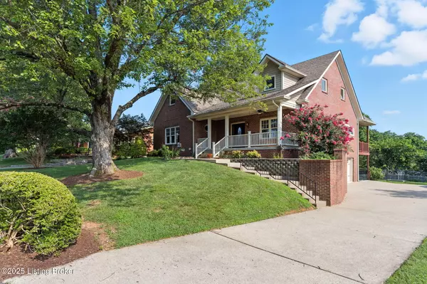 Louisville, KY 40205,2723 Lamont Rd