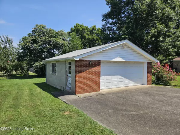 Louisville, KY 40219,5519 Maco Ln