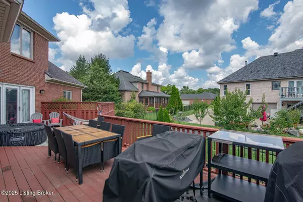 Louisville, KY 40291,7915 Hall Farm Dr