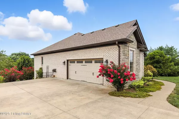 Fisherville, KY 40023,86 Beacon Hill Ln