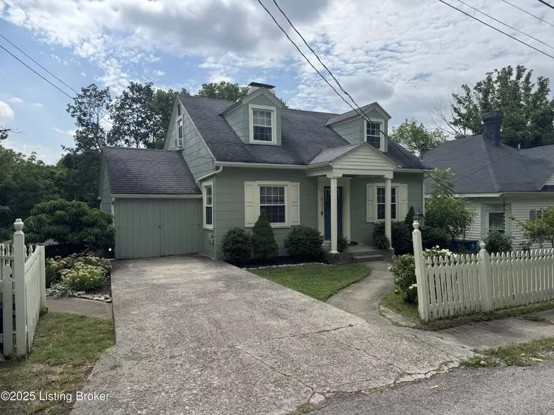 621 Old Shakertown Rd, Danville, KY 40422