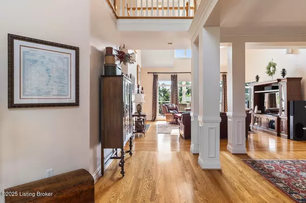 Louisville, KY 40245,1519 Crosstimbers Dr