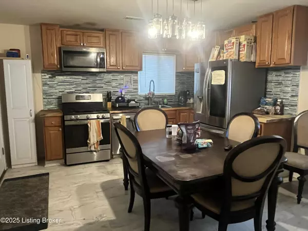 Louisville, KY 40210,2318 Bolling Ave