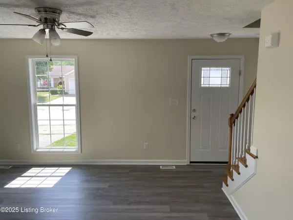 Louisville, KY 40258,9630 Combs Ln