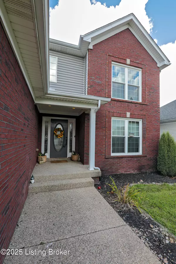 Louisville, KY 40291,8004 Village Gate Ct