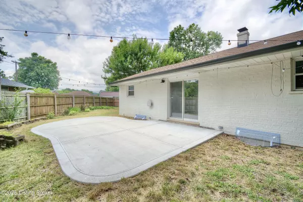 Erlanger, KY 41018,693 Peach Tree Ln