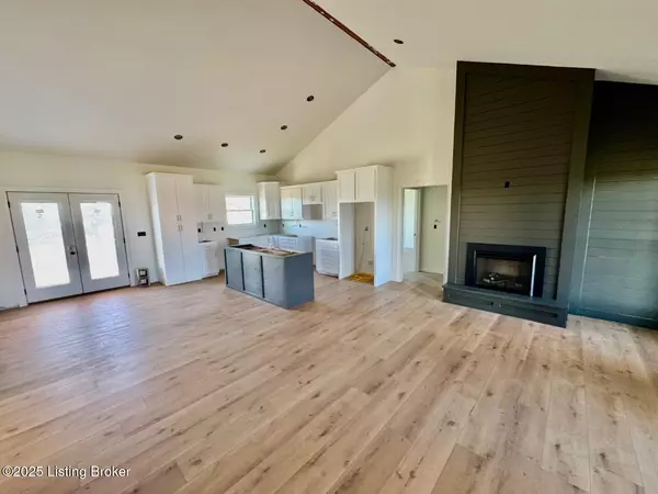 Springfield, KY 40069,148 Nancy Hanks Dr