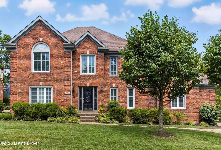 1603 Golden Leaf WAY, Louisville, KY 40245