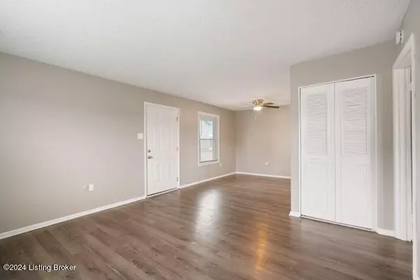 Clarksville, IN 47129,1630 Greentree Blvd #805