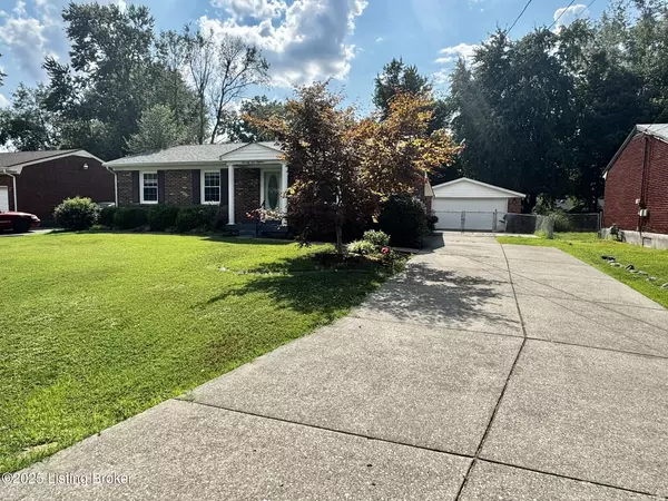Louisville, KY 40258,7418 Blue Wing Dr
