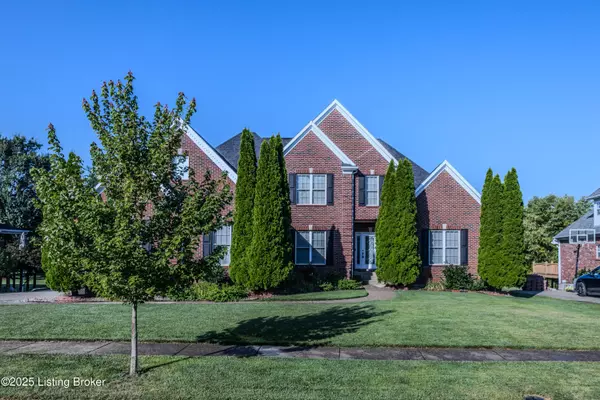 4628 Crossfield Cir, Louisville, KY 40241