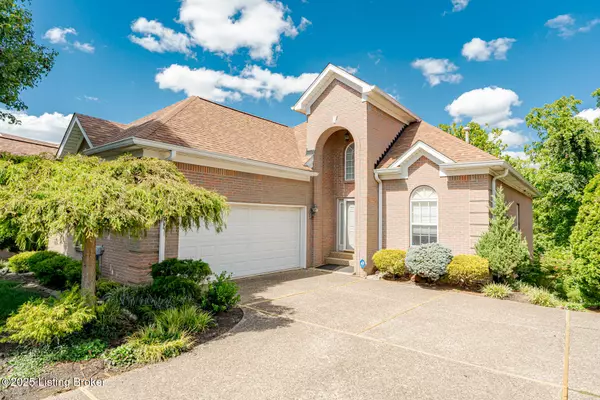 3207 Hurstbourne Springs Dr, Louisville, KY 40220