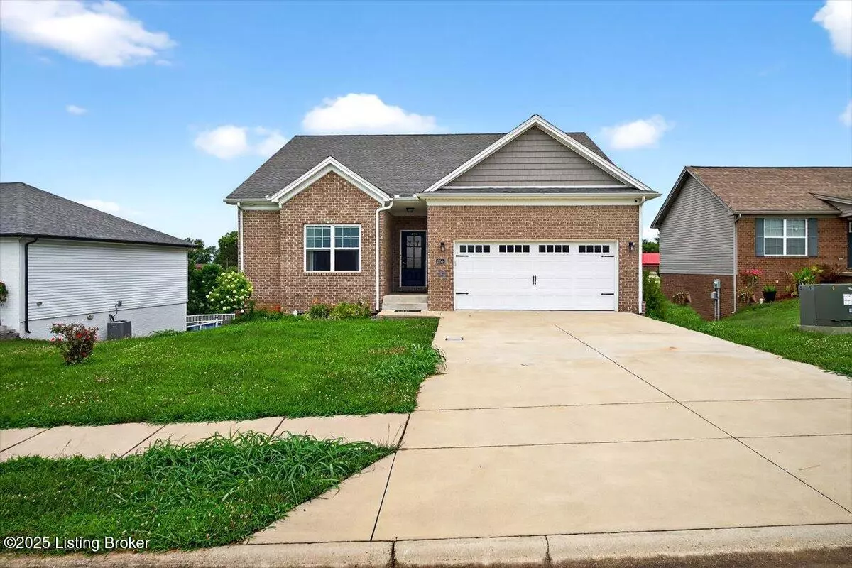 Frankfort, KY 40601,224 Oak RIdge Dr