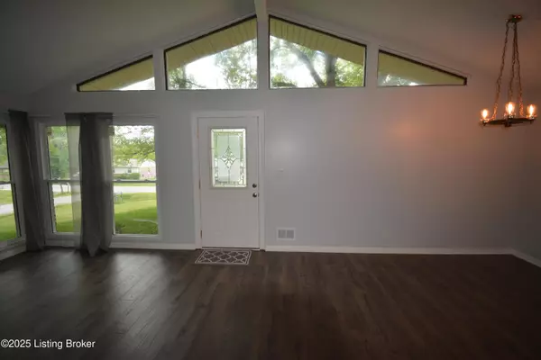 La Grange, KY 40031,708 Lakeview Ave