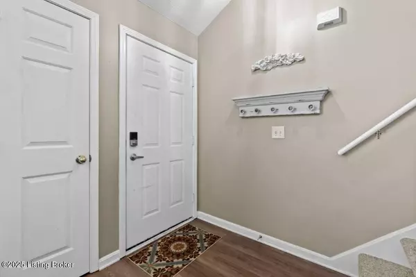 Louisville, KY 40299,4212 Willowview Blvd