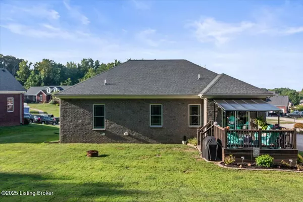 Fairdale, KY 40118,629 Chieftain Dr