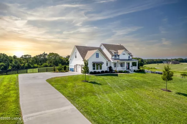 639 S Stallard Dr, Shelbyville, KY 40065