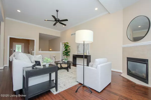 La Grange, KY 40031,703 Linde Ct