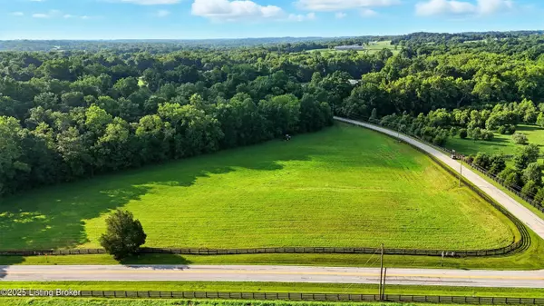 La Grange, KY 40031,2831 L'Esprit Pkwy