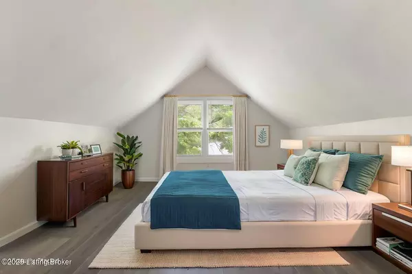 Louisville, KY 40213,1215 Vim Dr