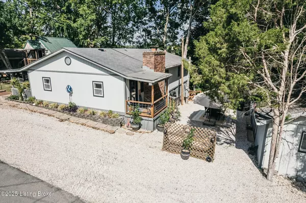 Mcdaniels, KY 40152,498 Rainbow Knob Ln