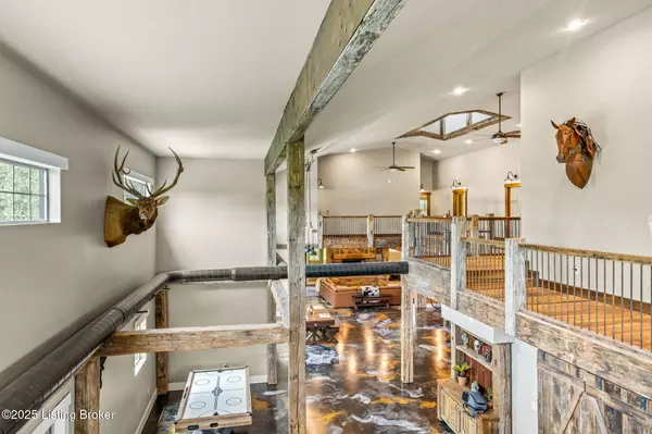 Madison, IN 47250,302 S Zoar Church Rd