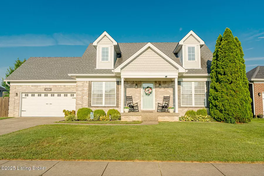 9902 Valley Farms Blvd, Louisville, KY 40272