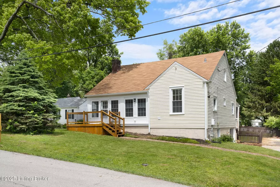 211 Bliss Ave, Louisville, KY 40243