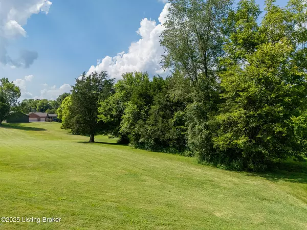 Simpsonville, KY 40067,2 Landspur Ct