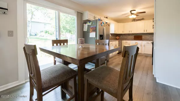 Floyds Knobs, IN 47119,6212 Elanor Ct