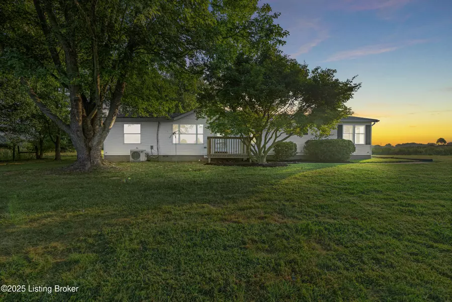 7960 Vigo Rd, Bagdad, KY 40003