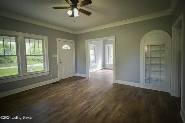 Shepherdsville, KY 40165,174 6th Ave