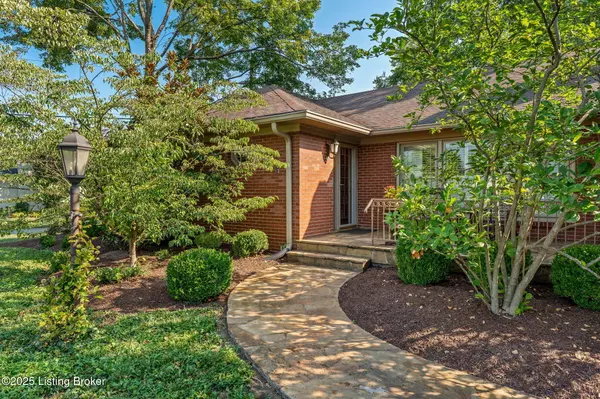 Northfield, KY 40222,2005 Northfield Dr