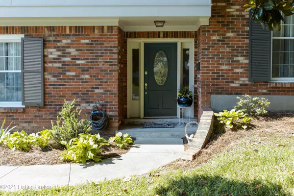 Louisville, KY 40205,1606 Sutherland Dr