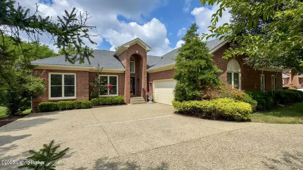 10002 Cave Creek Rd, Louisville, KY 40223