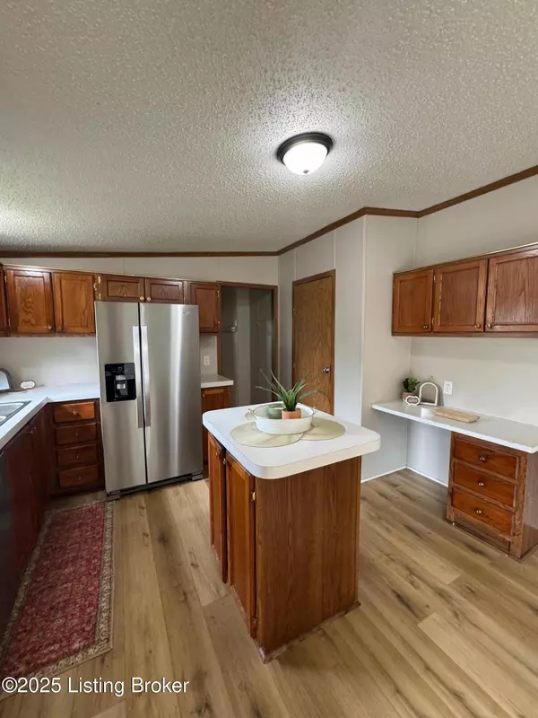 Mt Eden, KY 40046,1281 Mill Rd