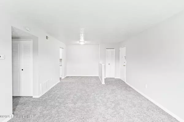 Louisville, KY 40220,3400 Lesway Ct