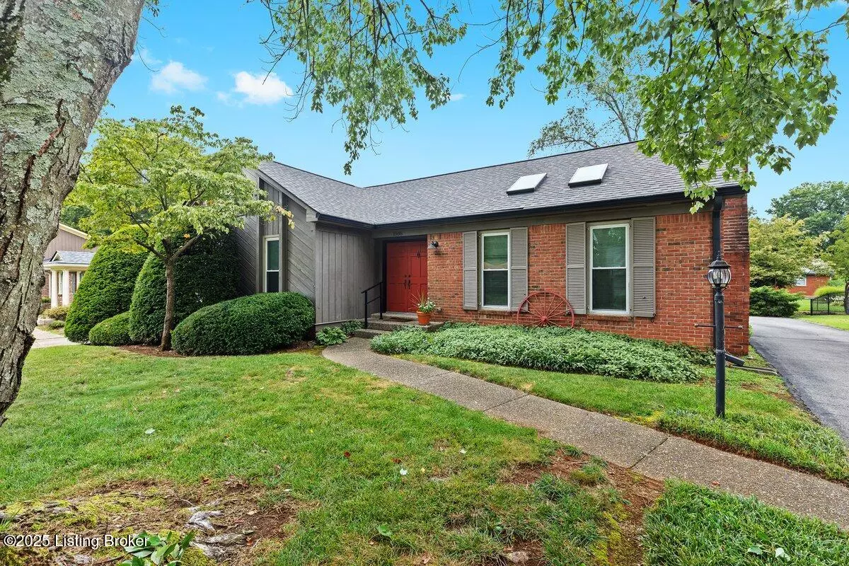 Louisville, KY 40220,1908 Arboro Pl