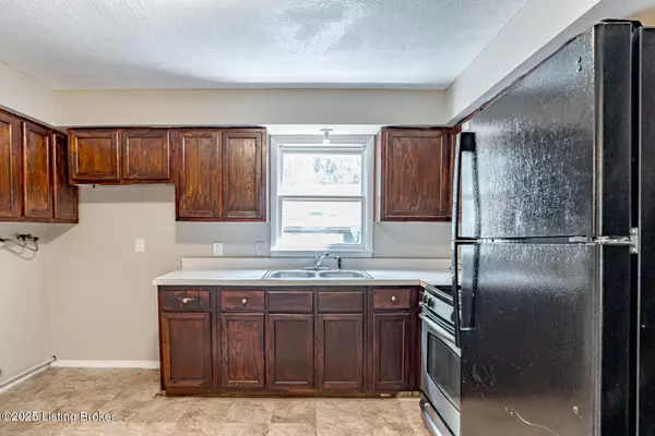 Louisville, KY 40210,1803 Wenatchee Pl