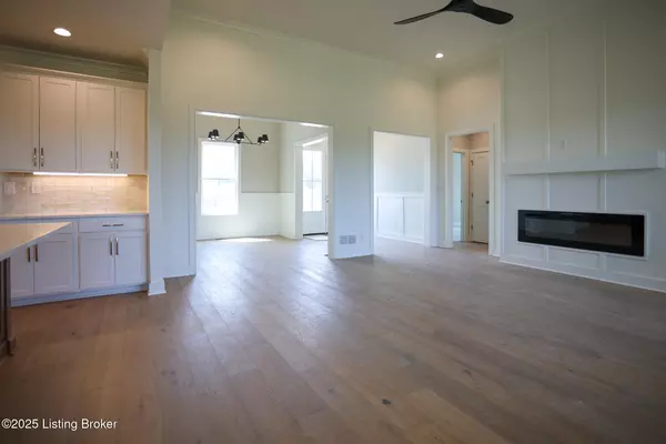 Louisville, KY 40245,1607 Meremont Ridge Rd