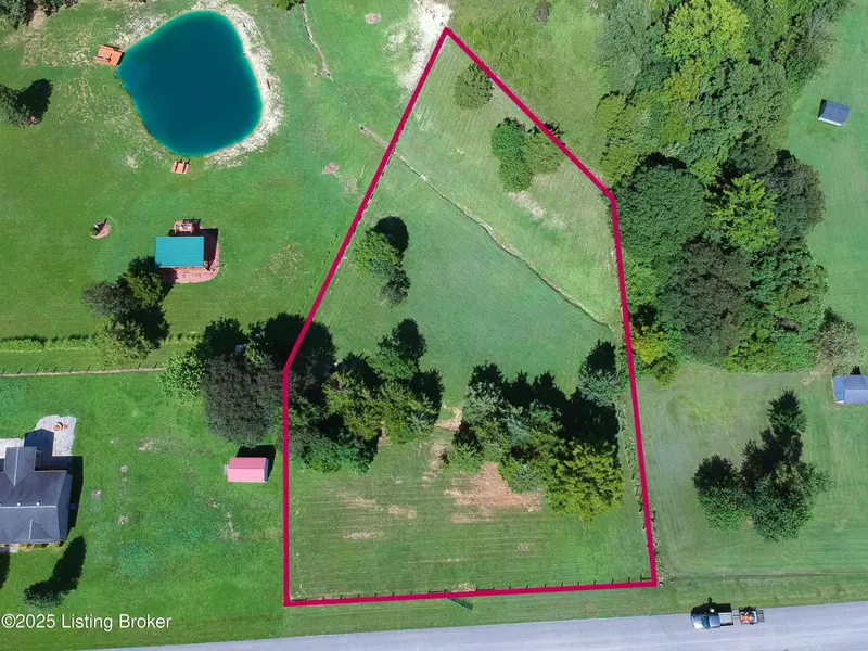 1206 Oak Knoll Dr, Bardstown, KY 40004