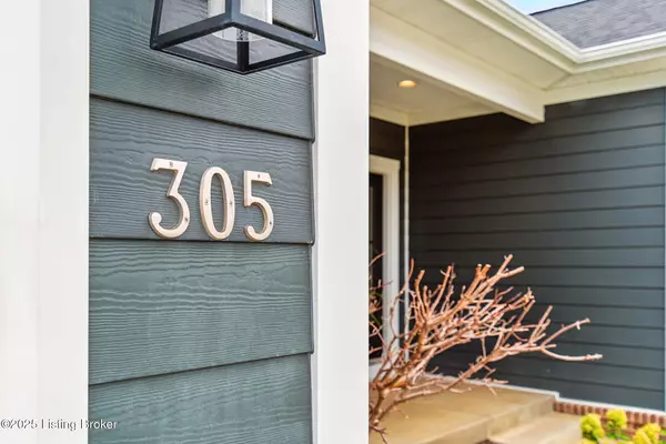 Elizabethtown, KY 42701,305 Wild Deer Dr