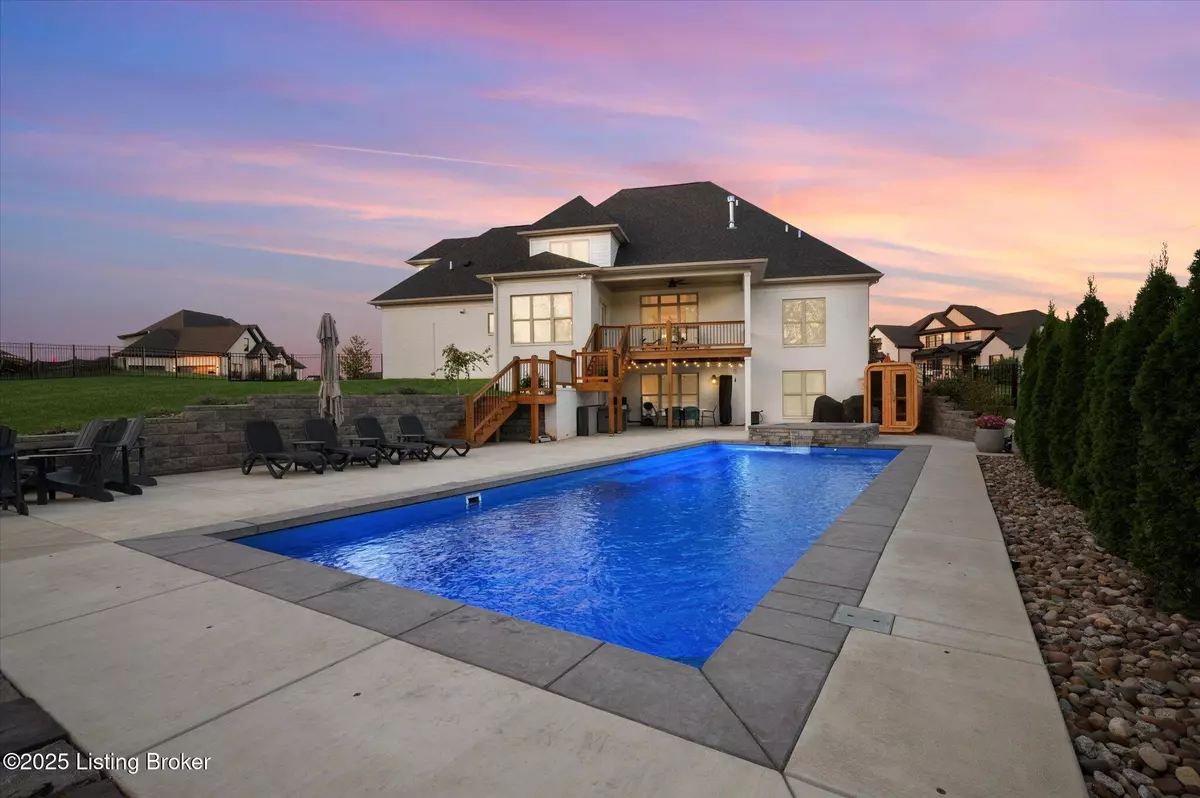 Crestwood, KY 40014,7469 Edith WAY