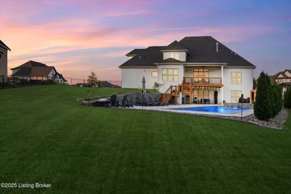 Crestwood, KY 40014,7469 Edith WAY