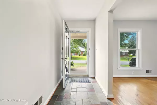 Louisville, KY 40242,2611 Welsford WAY