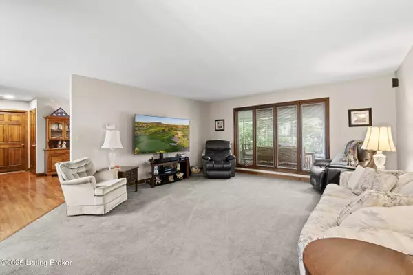 Brooks, KY 40109,584 Wilderness Rd